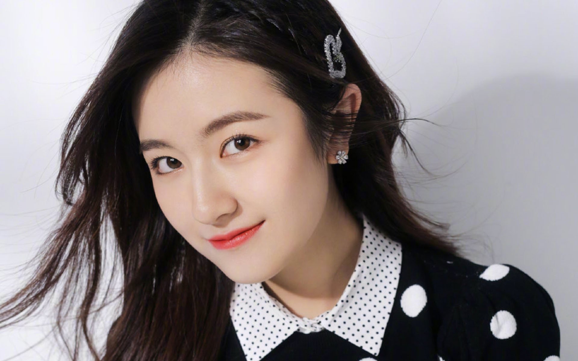 张伟丽体验高海拔训练适应能力挑战，张伟丽最新训练视频