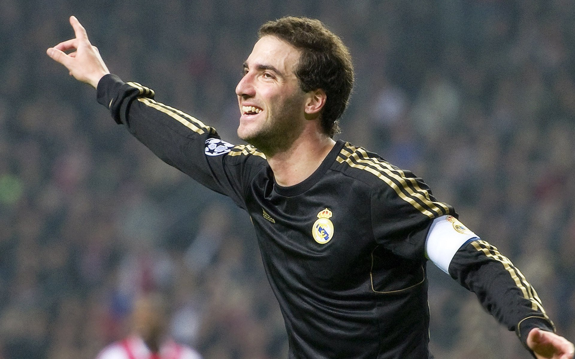 开yun官网-_城市天际线攀爬：在摩天楼间挑战自我_，城市天际线怎么变高楼