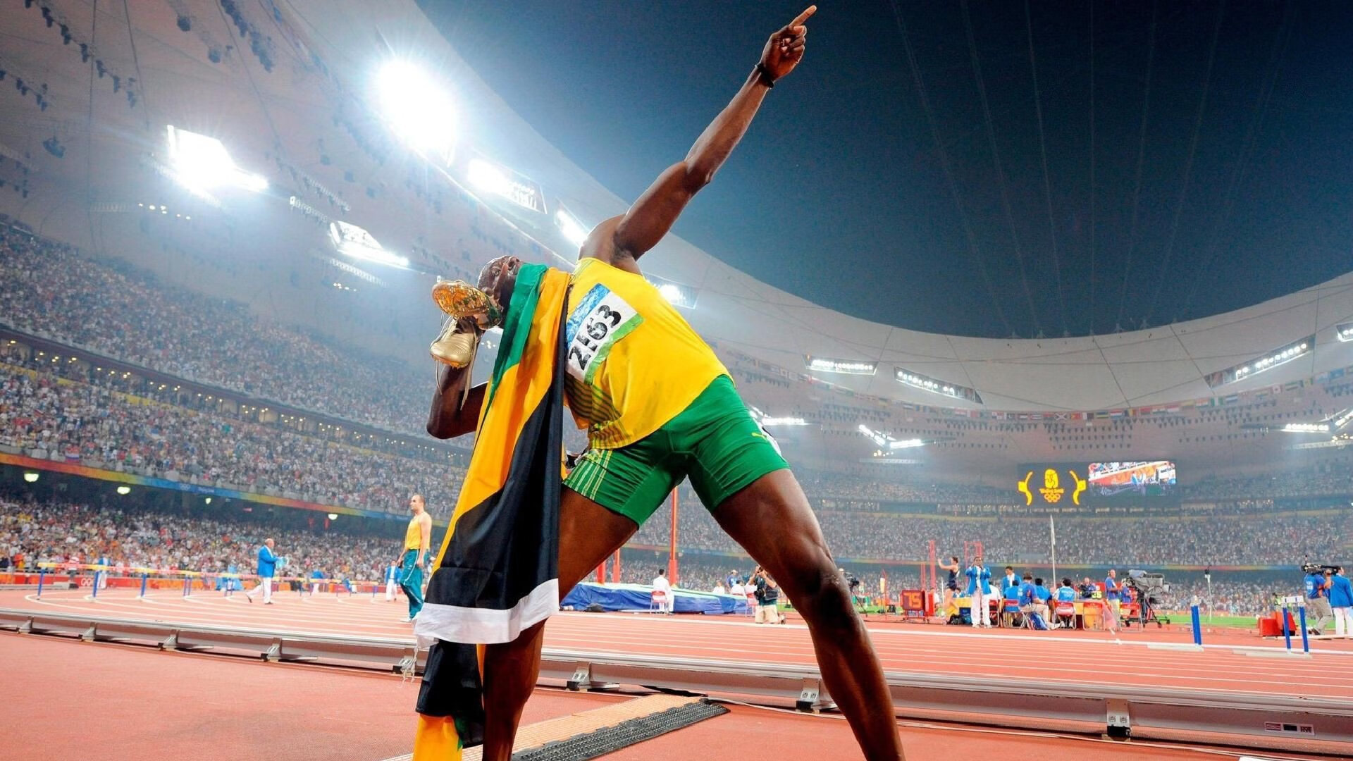 开云真人-青年天才崛起：潜力无限的新星即将爆发，年轻就要天才